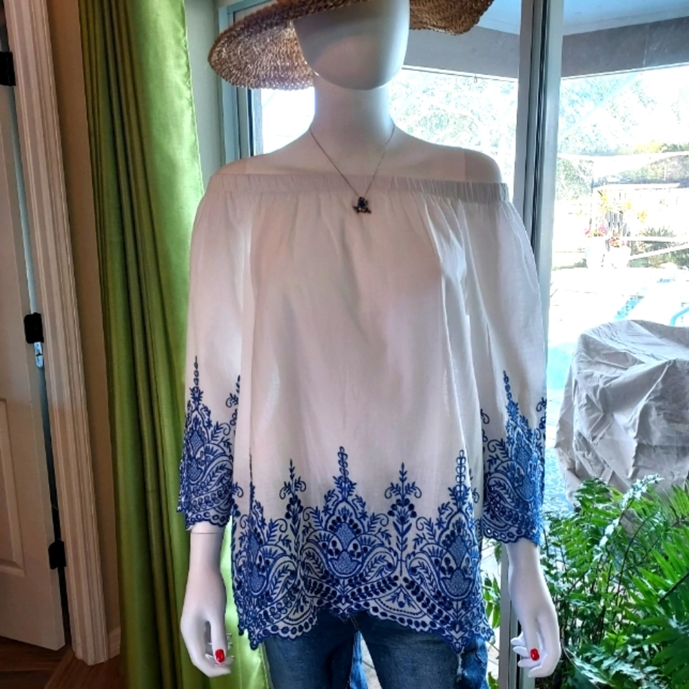 Forgotten Grace 100% Cotton Peasant Top  w Royal Blue Eyelet Embroidery.
